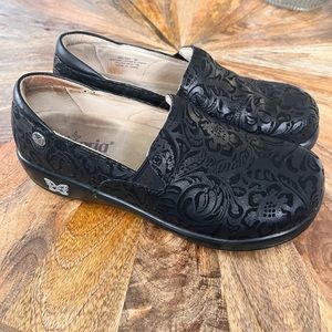 Women’s Algeria Keli Work slip-on sz. 38